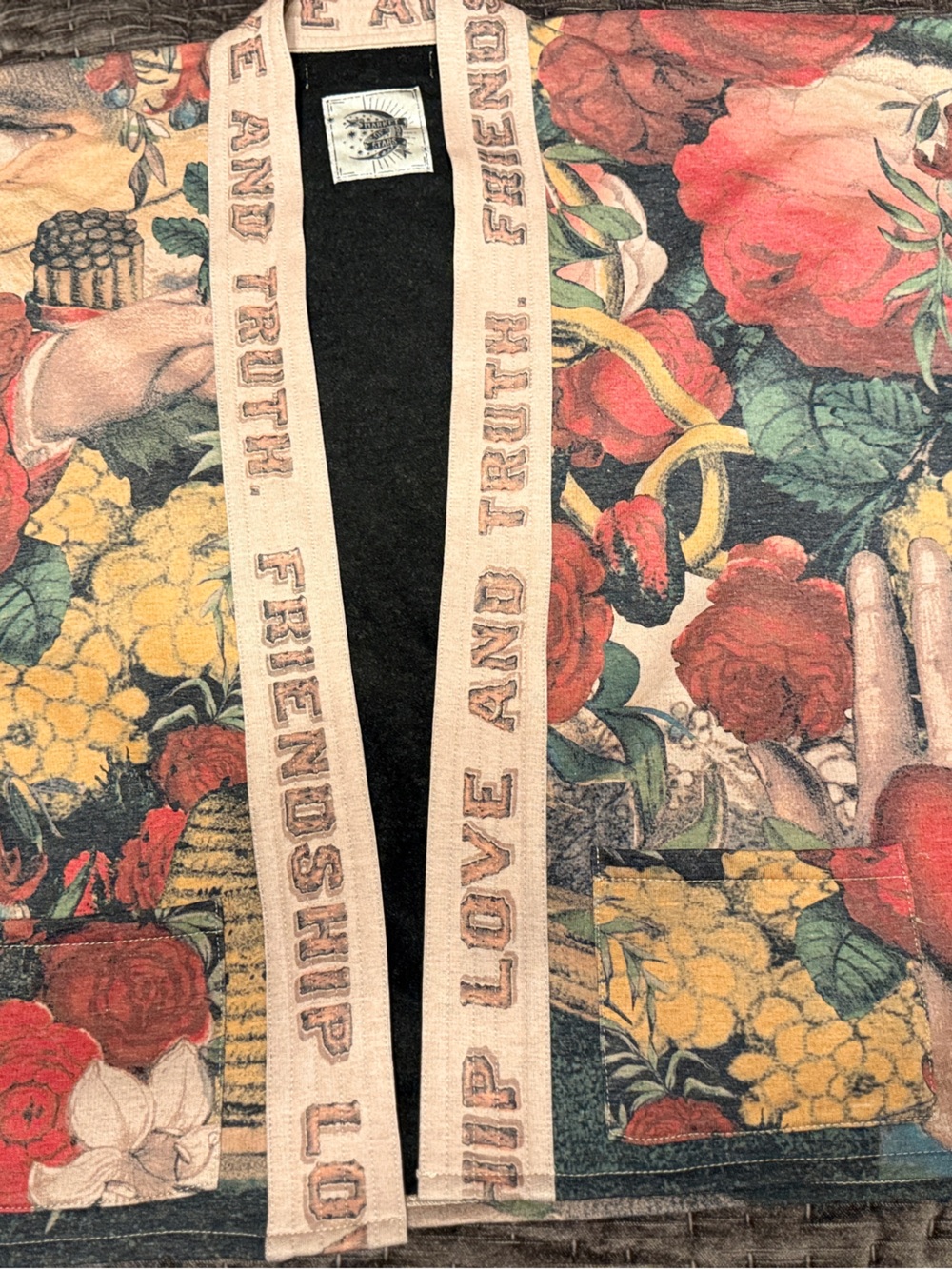 NWT Market of Stars Friendship Love Truth Cardigan - Picture 3 of 11